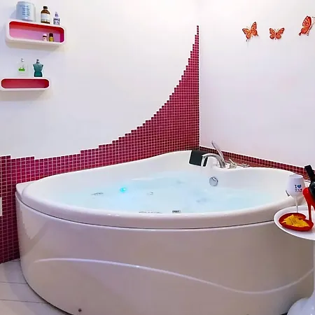 La Casa Degli Amanti Con Jacuzzi Villa *